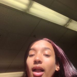 Meet your Posher, Anjahli